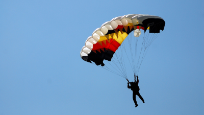 parachute1